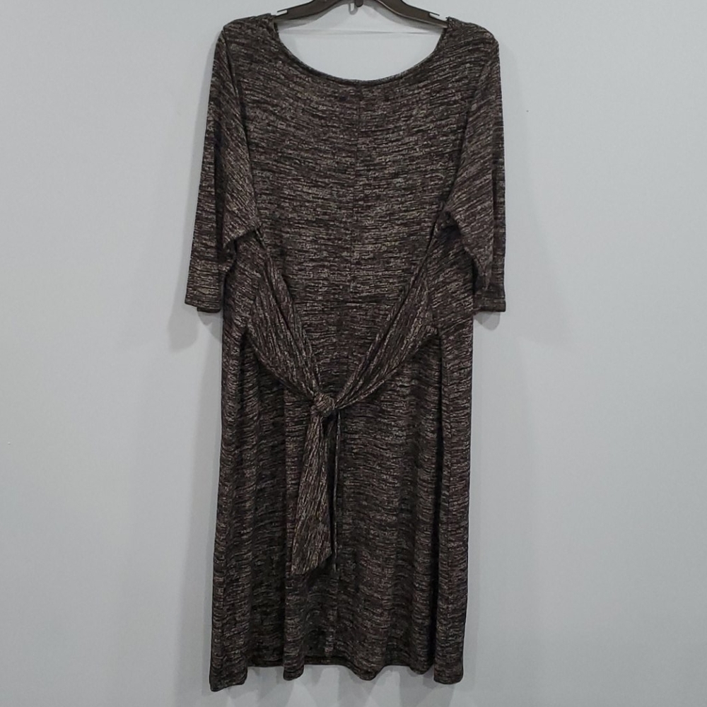 Maternity Dress - Picture 4 of 5